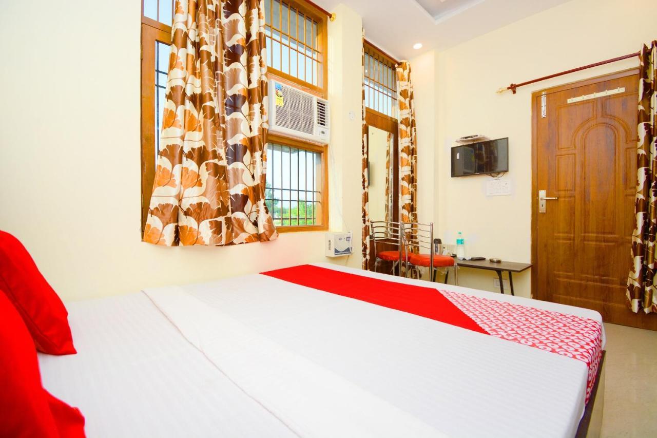 Oyo Flagship 38733 The Sai Palace Panchkula Exterior photo
